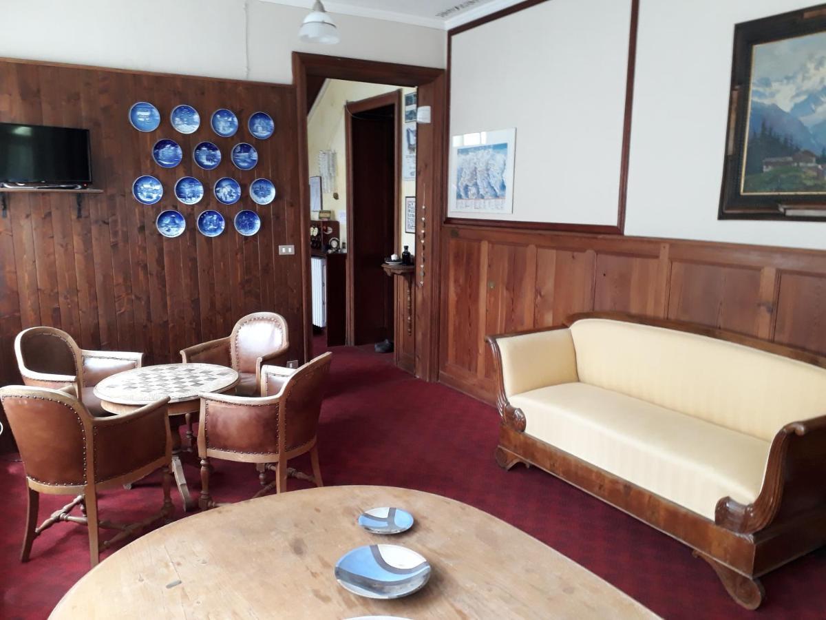 Hotel Villa Tedaldi Gressoney-Saint-Jean Eksteriør bilde