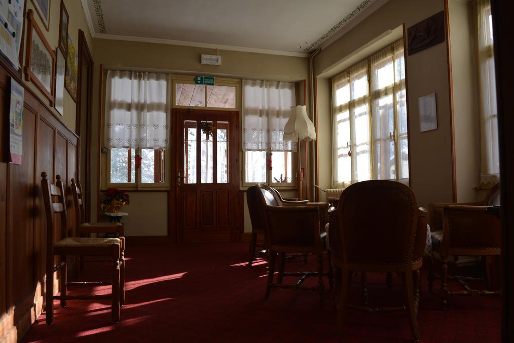 Hotel Villa Tedaldi Gressoney-Saint-Jean Eksteriør bilde