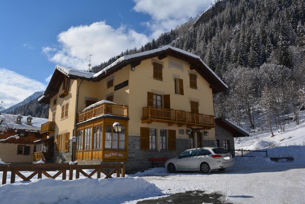 Hotel Villa Tedaldi Gressoney-Saint-Jean Eksteriør bilde