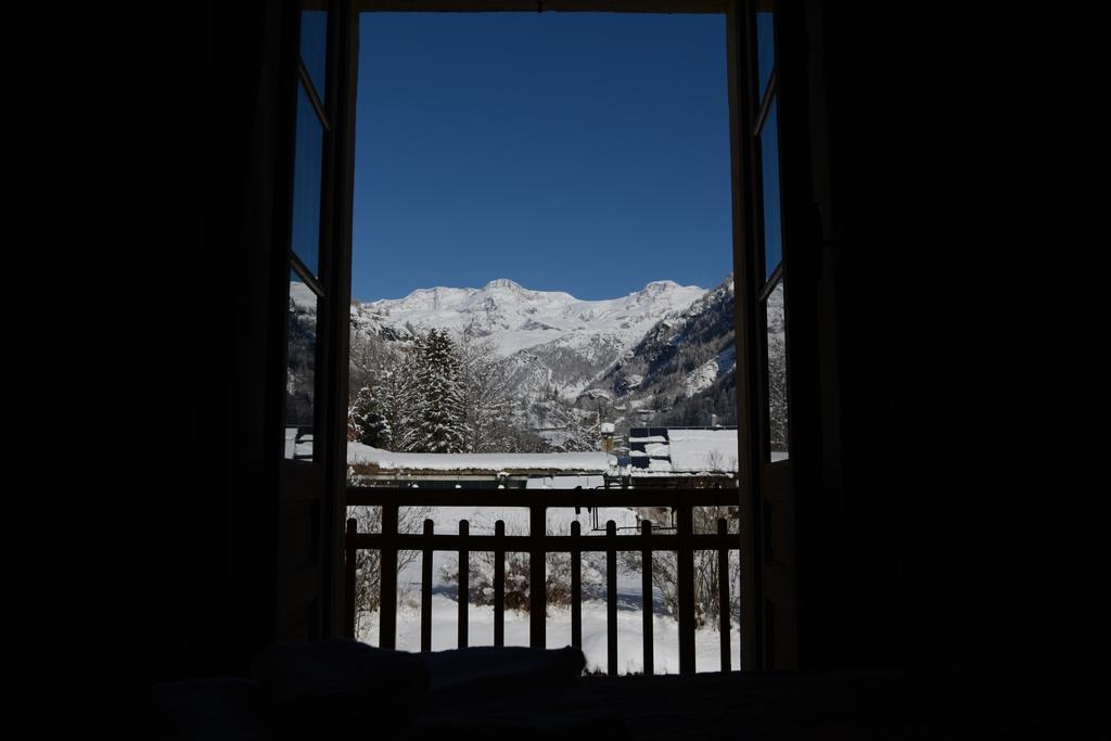 Hotel Villa Tedaldi Gressoney-Saint-Jean Eksteriør bilde